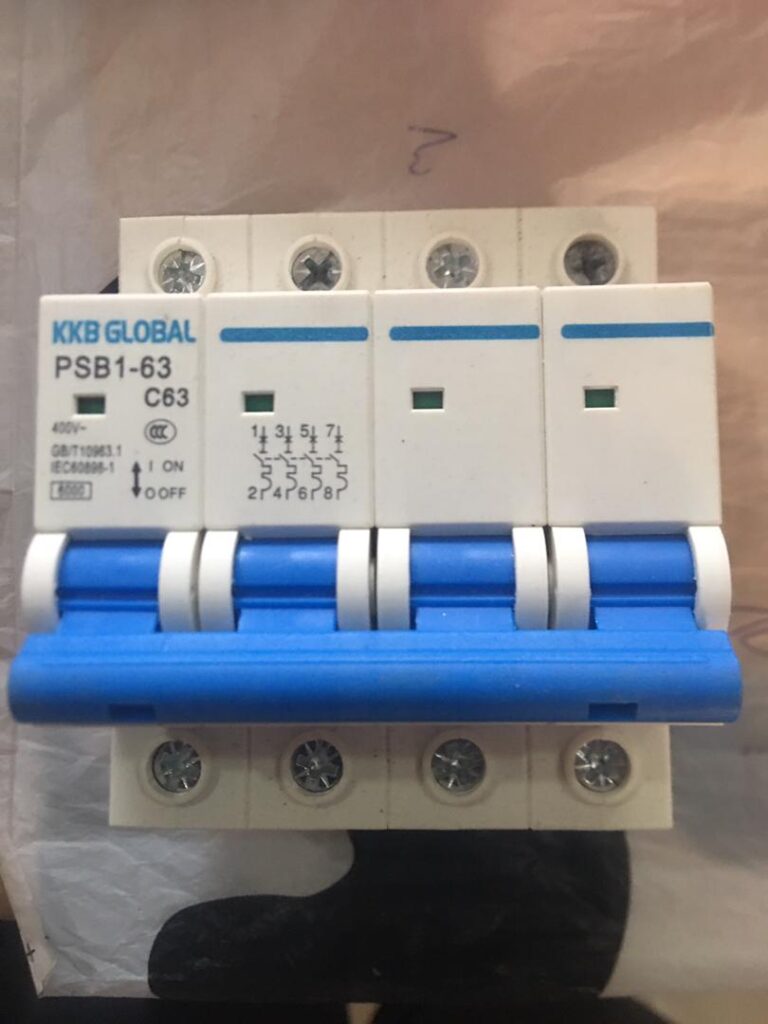 4 POLE BREAKER KKB