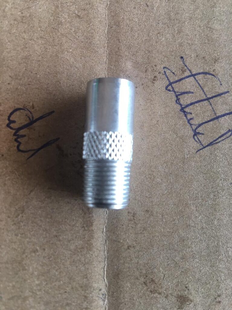 ANTENNA SCREW