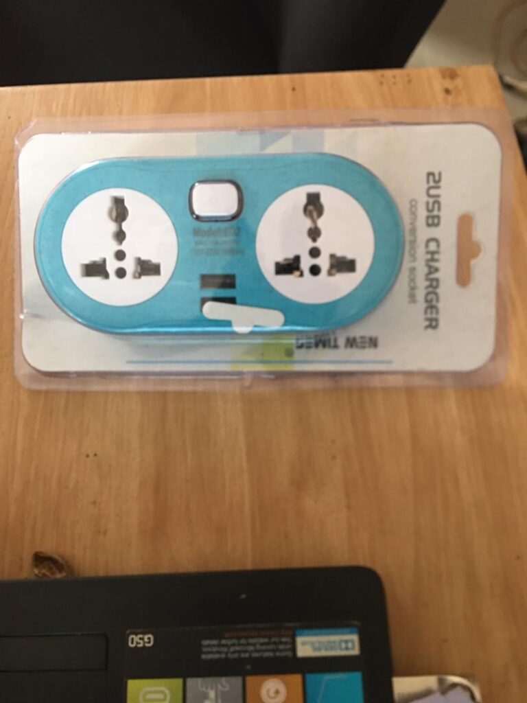2 USB MULTISOCKET