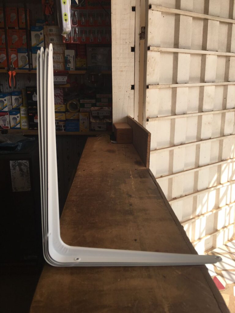 SHELF BRACKET S12-14